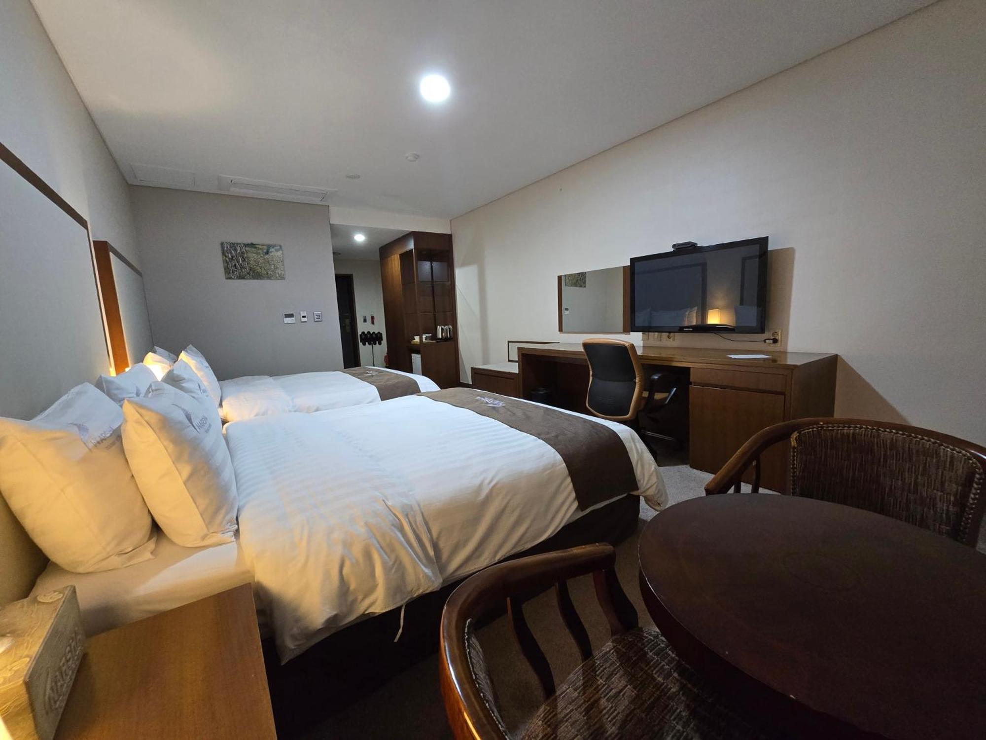 Yeosu Narsha Hotel Exterior photo