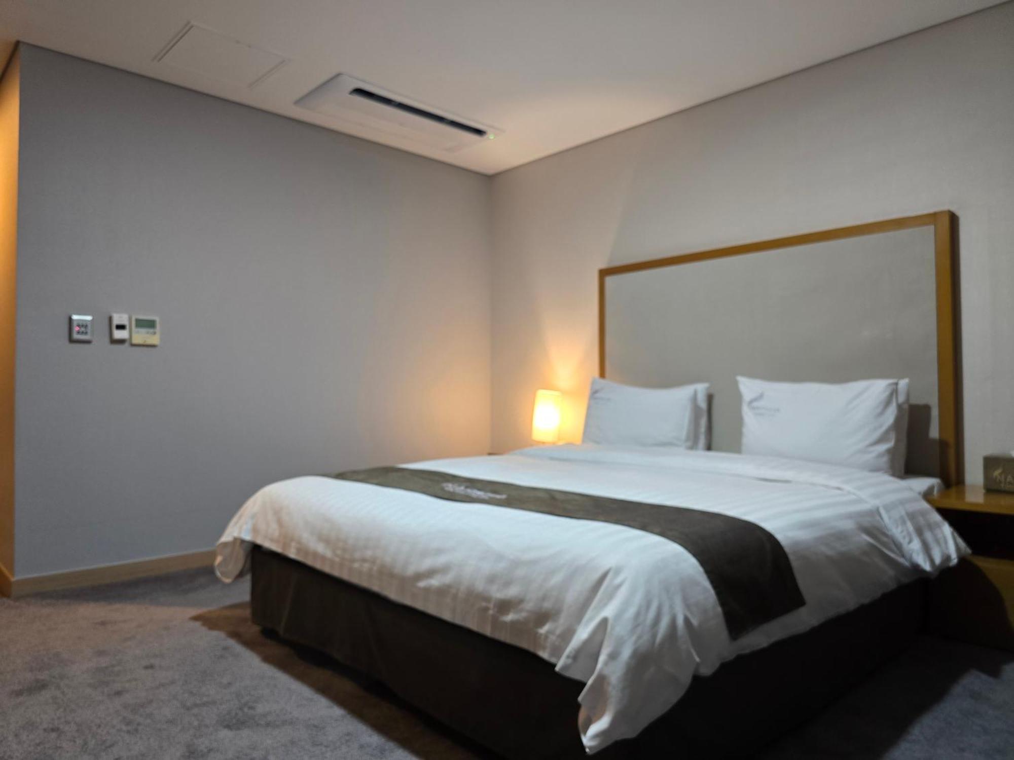Yeosu Narsha Hotel Exterior photo