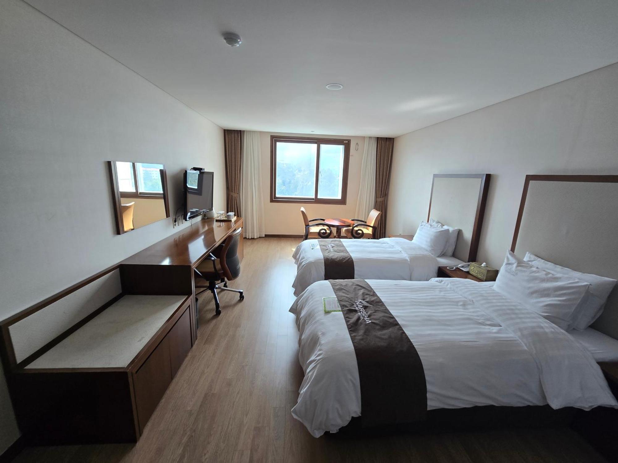 Yeosu Narsha Hotel Exterior photo